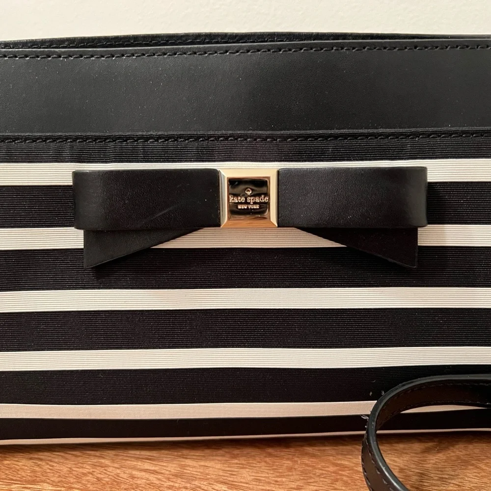 Kate Spade Crossbody Bag - Picture 7 of 7